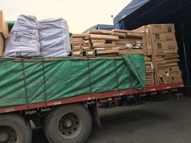 聂荣家具托运